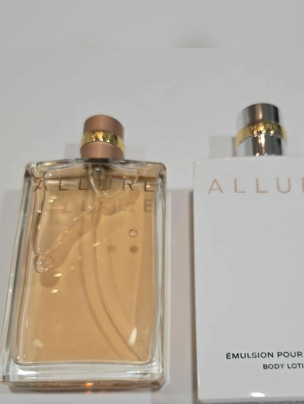CHANEL ALLURE SET: Eau De Parfum 3.4 OZ and Body Lotion 6.8 OZ New In Chanel Box - Picture 5 of 13